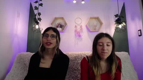 Snapshot of briarandblair chatting on December 2024 02:11:02 PM briarandblair online show from December 2024 02:11:02 PM