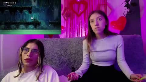 Snapshot of briarandblair chatting on February 2025 02:27:02 PM briarandblair online show from February 2025 02:27:02 PM