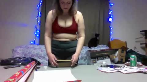 Snapshot of bridgette1992 chatting on December 2025 10:05:01 PM Bridgette1992 online show from December 2025 10:05:01 PM