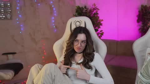 Diamonds Girls online show from February 2025 02:13:02 PM