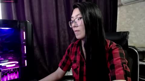 Aisha online show from February 2025 10:04:01 AM