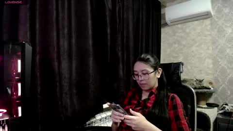 Aisha online show from March 2025 07:32:02 AM