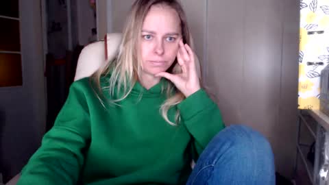 Snapshot of brilliantly chatting on October 2025 07:05:02 AM brilliantly online show from October 2025 07:05:02 AM