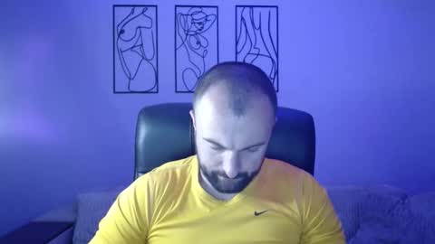 brindlefly69 online show from October 2025 10:44:02 AM