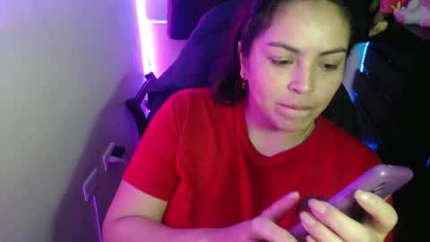scarleth    follow mee 3 kis online show from March 2025 02:17:01 AM