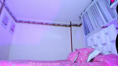 Snapshot of britanyrousee chatting on October 2025 08:29:01 PM Emily online show from October 2025 08:29:01 PM