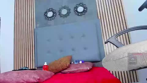 brithanyslim online show from December 2024 10:41:01 PM