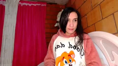 Julieth Sofa Rincn Amador online show from January 2025 06:25:02 AM
