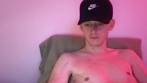 Snapshot of broke_boyz chatting on October 2025 03:21:02 AM Sage online show from October 2025 03:21:02 AM