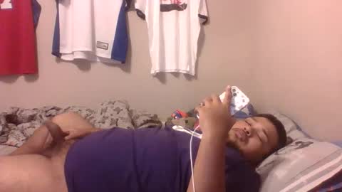 Snapshot of bronxforlife chatting on January 2025 02:38:02 AM bronxforlife online show from January 2025 02:38:02 AM