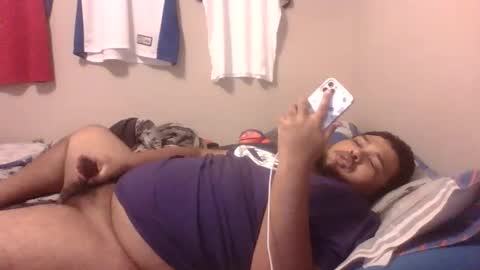 Snapshot of bronxforlife chatting on January 2025 03:52:02 AM bronxforlife online show from January 2025 03:52:02 AM