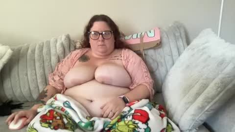 Snapshot of brookenicole3 chatting on September 2025 06:42:02 PM Madam Brooke online show from September 2025 06:42:02 PM
