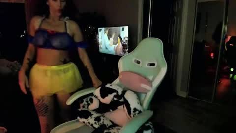 Snapshot of brookesummerxo chatting on October 2025 03:07:02 AM Brooke Summer xo online show from October 2025 03:07:02 AM