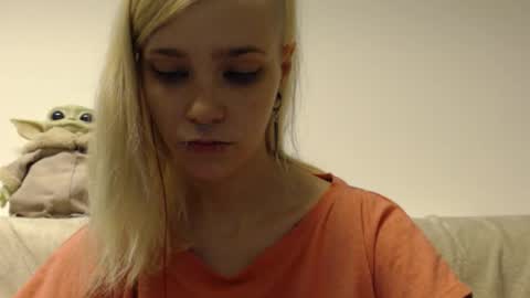 Snapshot of brookewylde_20 chatting on November 2025 04:18:01 PM brookewylde_20 online show from November 2025 04:18:01 PM