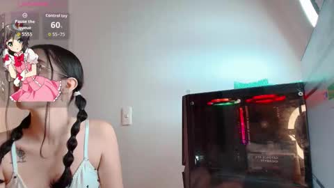 Brook Loves online show from November 2025 09:14:01 PM