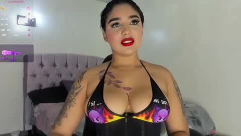 valentina online show from January 2025 04:20:01 AM