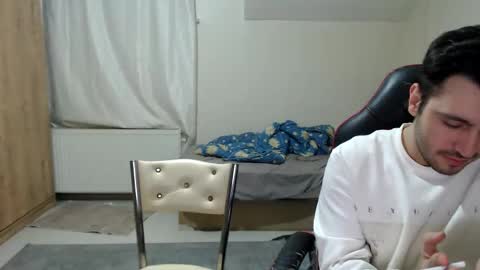 brownhaiir online show from February 2025 12:00:02 AM