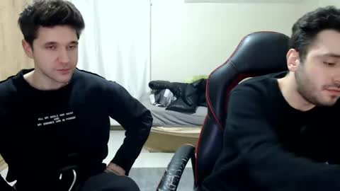 brownhaiir online show from February 2025 08:22:01 PM