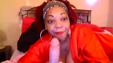 brownroundrenee online show from February 2025 10:49:01 AM