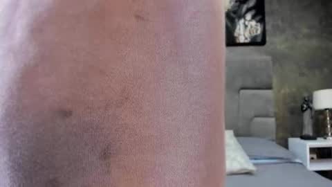 Bruce Hans online show from October 2025 11:33:02 AM