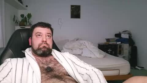 Snapshot of brucemf chatting on October 2025 04:48:02 PM Bruce online show from October 2025 04:48:02 PM