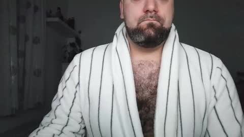 Snapshot of brucemf chatting on October 2025 03:51:02 AM Bruce online show from October 2025 03:51:02 AM