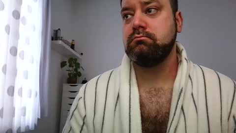 Snapshot of brucemf chatting on November 2025 12:27:02 PM Bruce online show from November 2025 12:27:02 PM