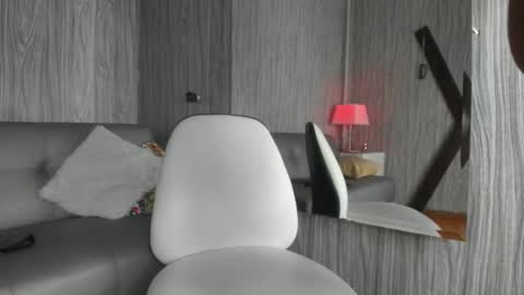 brucesmiith online show from October 2025 09:36:01 PM