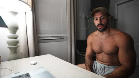 Snapshot of brucestryker chatting on October 2025 02:50:02 AM onlyfans BRUCESTRYKER online show from October 2025 02:50:02 AM