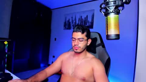 Bruno online show from February 2025 12:04:02 PM