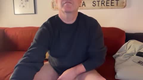 Snapshot of brunowilliy chatting on December 2025 06:13:02 PM BrnWilly online show from December 2025 06:13:02 PM