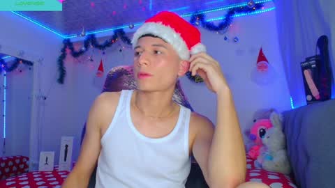 BRYAM INDEPENDENT MODEL online show from December 2024 03:25:02 AM