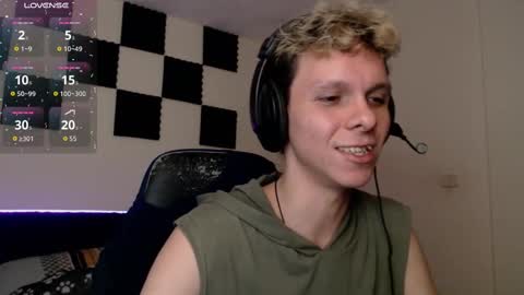 bryamado online show from October 2025 11:24:02 PM