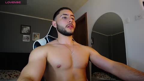 bryan_oficials online show from December 2024 04:18:01 AM