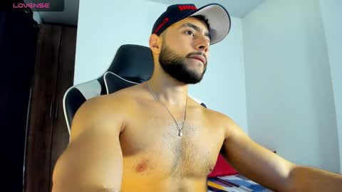 bryan_oficials online show from September 2025 03:00:02 AM
