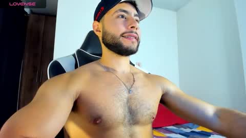 Snapshot of bryan_oficials chatting on October 2025 04:10:01 AM bryan_oficials online show from October 2025 04:10:01 AM