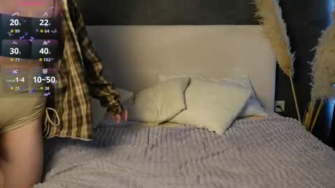 Sabrina  online show from October 2025 04:20:02 AM