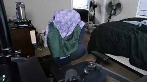 BubblebuttBdn online show from September 2025 07:01:01 AM