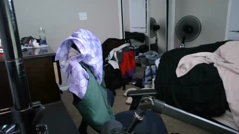 BubblebuttBdn online show from September 2025 06:40:01 AM