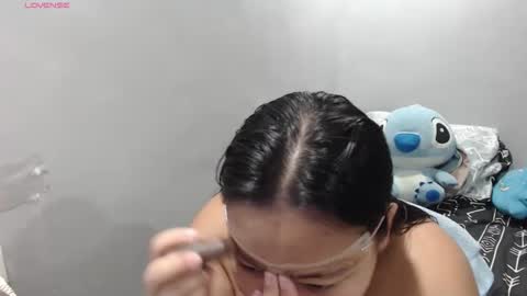 Snapshot of bubblebuttpinay chatting on October 2025 12:07:01 AM Sunshine online show from October 2025 12:07:01 AM