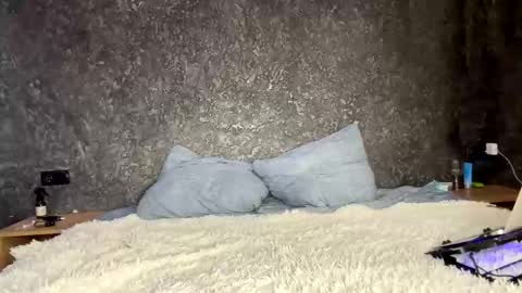 Snapshot of bugs_and_bunny13 chatting on October 2025 07:54:02 PM bugs_and_bunny13 online show from October 2025 07:54:02 PM