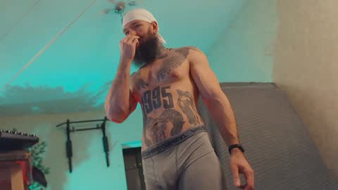 Dmitriy  online show from December 2024 04:55:02 AM