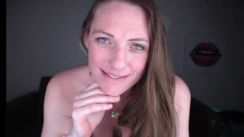 Snapshot of bunnieandthedude chatting on January 2025 09:56:01 AM BUNNIE and THE DUDE TheLebowskis online show from January 2025 09:56:01 AM