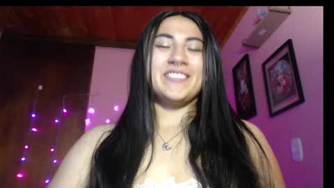 Snapshot of bunnyemilyr0s33 chatting on December 2024 10:26:02 PM bunnyEmilyR0s33 online show from December 2024 10:26:02 PM