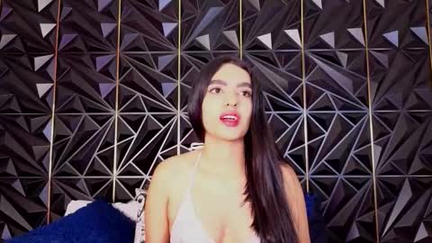 Snapshot of bunnytinaa chatting on November 2025 09:59:01 PM Tina online show from November 2025 09:59:01 PM