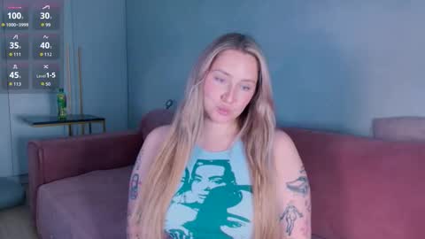Snapshot of burn_lissa chatting on September 2025 07:36:02 PM Lissa online show from September 2025 07:36:02 PM