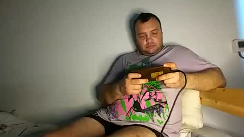 Creazy dad online show from January 2025 03:25:01 PM