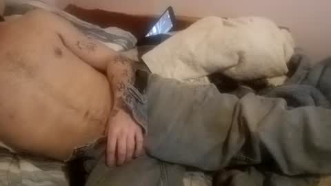 Snapshot of buster18hymen chatting on January 2025 07:00:02 AM Buster18Hymen online show from January 2025 07:00:02 AM