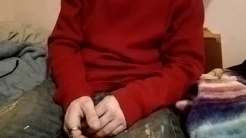 Snapshot of buster18hymen chatting on January 2025 05:37:02 AM Buster18Hymen online show from January 2025 05:37:02 AM