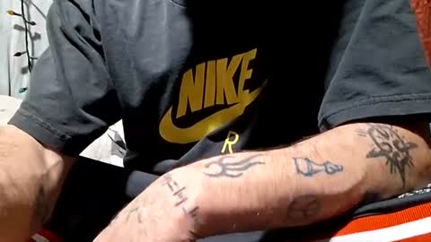 Snapshot of buster18hymen chatting on September 2025 08:14:02 AM Buster18Hymen online show from September 2025 08:14:02 AM